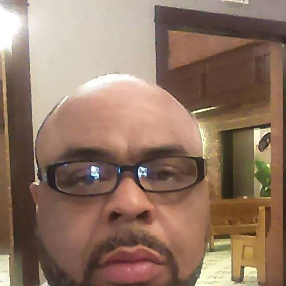 Meet your Posher, Lamont